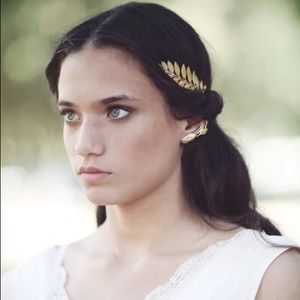 🐘 NWT Gold Reverse Leaves Headband -Rachel Roy 🐘